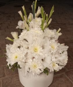 Amp Craze – White Floral Basket with Same-Day Delivery in Islamabad